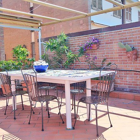 Apartamento Piana Degli Ulivi A Lerici Exterior foto