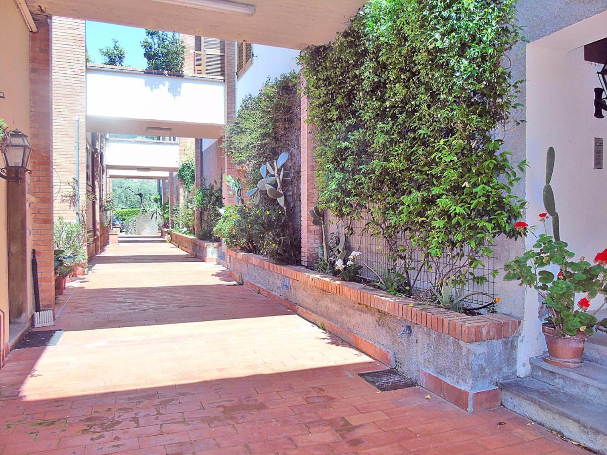 Apartamento Piana Degli Ulivi A Lerici Exterior foto